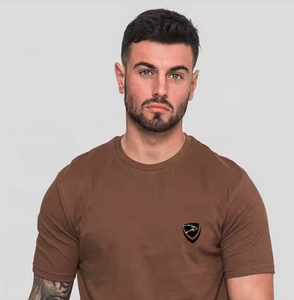 Camiseta de Verano de Poliéster/Algodón de Alta Calidad OEM, Talla Grande, con Logotipo Personalizado, Diseño Propio - Product Image 4