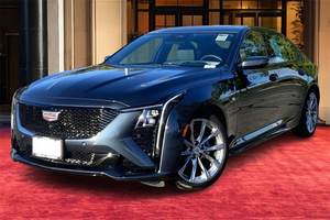 Cadillac CT5 Sport 2025 Seminuevo en Excelentes Condiciones - Product Image 4