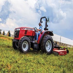 Tracteur Massey Ferguson MF 4700 M de qualité supérieure, conçu pour effectuer des tâches agricoles difficiles tout en maintenant des économies de carburant. - Product Image 3