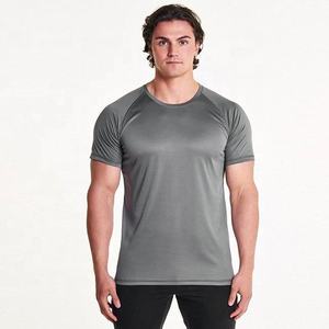 Logo personnalisé solide surdimensionné entraînement musculaire athlétique musculation Gym T-shirt polyester hommes séchage rapide Fitness T-shirt - Product Image 1