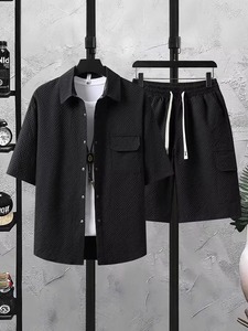 Vente en gros d'ensembles de t-shirts respirants ensemble de shorts élégants de haute qualité pour hommes - Product Image 2