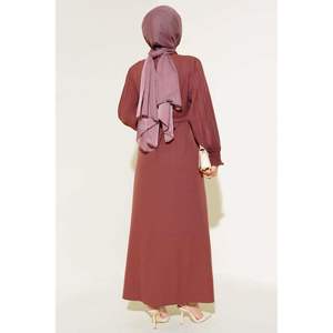 Série de robes de soirée Abaya bourgogne à manches plissées - Product Image 3