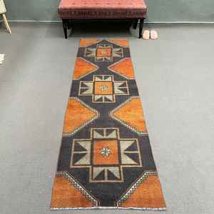 Tapis de 2,4 x 8,2 pieds, tapis turc vintage, tapis orange style sud-ouest - Product Image 1