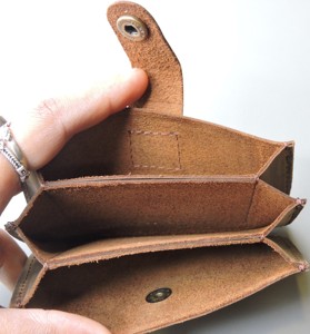 محفظة أصلية مصنوعة يدويًا بنية عتيقة RFID محمية نحيف مع إغلاق سريع جودة عالية - Product Image 6