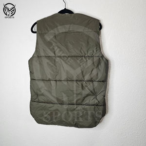 Gilet matelassé sans manches OEM pour homme, couleur personnalisée, logo, fourrure, polyester, haute qualité, chaud, printemps, vêtement d'extérieur matelassé - Product Image 5