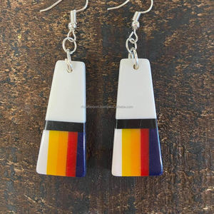 Pendientes de resina con incrustaciones de varios colores, pendientes de joyería de flores de Aro para mujer, joyería de moda - Product Image 3