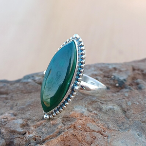 Belle malachite verte naturelle en argent sterling 925 en forme de marquise Bagues fines de créateur au prix de gros - Product Image 3