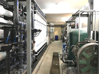Mesin Pemurnian Air Garam untuk Desalinasi Air Laut dengan Membran Reverse Osmosis yang Dibuat Sesuai Pesanan oleh Produsen