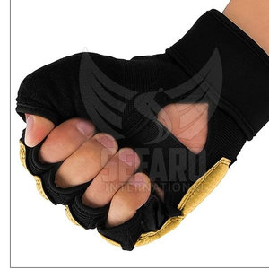 Vente directe d'usine, vêtements d'entraînement, gants de taekwondo, demi-doigts, gants de sécurité pour le taekwondo, en stock - Product Image 6