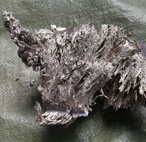 Metal de Terbio 99.9% Metal de Tierras Raras Grado 1 Óxido de Itrio Utilizado en Imanes Permanentes y Materiales de Fósforo - Product Image 5