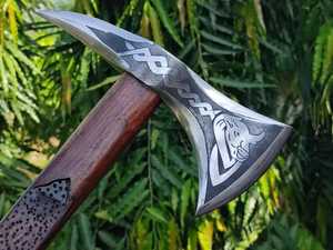 Precio de fábrica Grado industrial Uso multiusos Mango de madera plateado Tomahawks de acero de Damasco Diseño más popular de alta calidad - Product Image 5