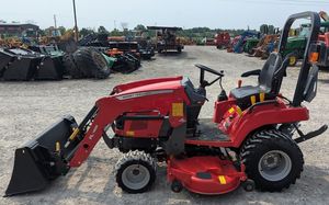Tondeuse autoportée Massey Ferguson d'occasion avec moteur fiable, système de coupe durable et efficace, et longue durée de vie - Product Image 6