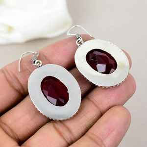 Boucles d'oreilles grenat Fiery Mozambique en argent 925 bijoux faits à la main en pierres précieuses rouge foncé pour femmes gracieuses - Product Image 4