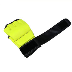 Gants en cuir demi-doigt personnalisables les plus demandés Équipement de fitness d'haltérophilie robuste pour les sports de gymnastique Gants de gymnastique durables - Product Image 6