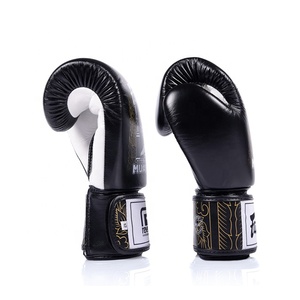 ราคาขายส่ง ถุงมือฝึกมวยไทย Fairtex พิมพ์ลายตามสั่ง OEM ผู้ขายชั้นนำจากปากีสถาน สำหรับการฝึกซ้อมและการต่อสู้คิกบ็อกซิ่ง - Product Image 4