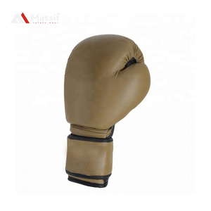 Guantes de boxeo profesionales de cuero de vaca con logotipo personalizado impreso - Product Image 5