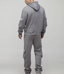 Conjunto Deportivo de 2 Piezas OEM de Alta Elasticidad y Comodidad para Yoga y Ejercicio, con Bolsillos Multifuncionales, Gris, Poliéster, Absorbe el Sudor - Product Image 3