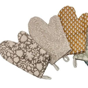 Accessoires pour femmes Nouveau style Gants d'hiver noirs en cuir tendance pour filles - Product Image 1