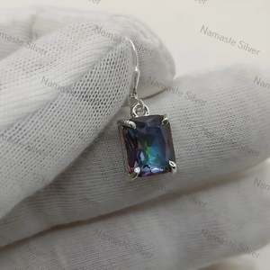 Boucles d'oreilles pendantes Aurora Mystic Topaz faites à la main en argent sterling 925 avec pierre précieuse octogonale, cadeau pierre de naissance de novembre dorée - Product Image 5