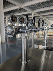 Enfriador de barriles de cerveza grande de acero inoxidable, refrigerador tipo Kegerator con grifo torre - Product Image 6