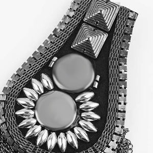 Épaulettes cousues à la main fabriquées en usine pour uniforme, épaulettes à plusieurs bretelles avec base en tissu durable - Product Image 2