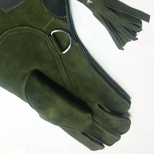 ถุงมือฟอลคอนรี่หนังแท้สีน้ำตาลอ่อนแบบนุ่ม ออกแบบเองได้ สำหรับมือซ้าย คุณภาพสูง มีทุกขนาดสำหรับนกเหยี่ยว - Product Image 5