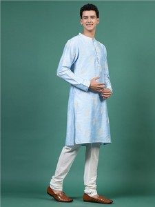 ชุด Kurta สําหรับผู้ชายที่มียอดขายสูงสุด Paisley พิมพ์เหนือเข่า Kurta ตรงประดับด้วยเลื่อมมีจําหน่ายในราคาขาย มีดีไซน์ใหม่พิเศษ - Product Image 4