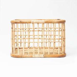 Atractiva Cesta de Mimbre de Bambú, Cesta Rectangular Tejida para Almacenamiento y Exhibición, Hecha a Mano en Vietnam - Product Image 2