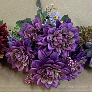Grosir bunga buatan Faux hitam <span class=keywords><strong>Dahlia</strong></span> kalung buket 47CM ZR3542 <span class=keywords><strong>Dahlia</strong></span> bunga palsu - Product Image 3
