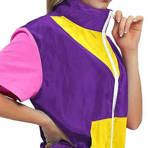 Conjunto de Pantalones Cortos y Chaqueta Cortavientos Color Block para Mujer, 2 Piezas, Chándal Retro Transpirable, Resistente al Viento, para Gimnasio y Actividades al Aire Libre - Product Image 4
