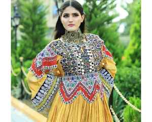 Vestido Tradicional Étnico Tribal Banjara de Calidad Superior, Vestido Tradicional de Fiesta Kuchi Afgano/Pakistaní, Vestido Kochi al por Mayor por AA IMPEX - Product Image 2