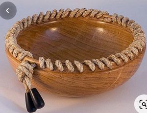 MÉLANGE PARFAIT POLYVALENT ARTISANAL Bol à pâte en bois fait à la main pour fruits ou salades Bol de ferme rustique vintage de haute qualité - Product Image 5