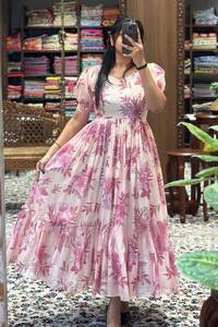 Maxi spécial été avec une belle avec un imprimé floral captivant - Product Image 4