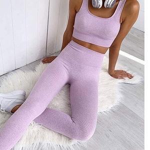 Ensemble de yoga pour femmes fabriqué au Pakistan, style tendance, léger, respirant, logo frontal, fermeture à cordon, personnalisable - Product Image 4