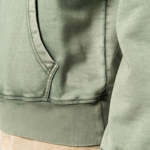 Sweat à capuche personnalisé pour homme, délavé à l'acide, déchiré, 200 g/m², style vintage vieilli, coupe droite, court, hiver, 100 % coton molletonné - Product Image 5