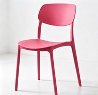 Chaise monobloc en plastique PP, prix usine, couleur personnalisable pour café, restaurant, cuisine, extérieur, barbecue, événements