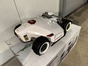 Tondeuse robotisée 1000%% LUBA 2 AWD 10000X 5000X 3000HX avec réception sans fil 4G 2025 - Product Image 5