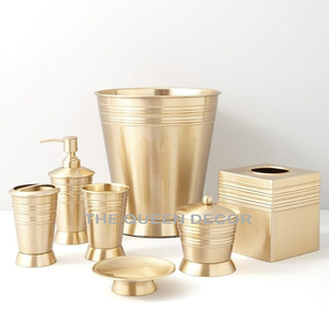 Juego de cinco piezas de metal de acero inoxidable moderno, juego de baño con acabado antiguo dorado, juego de baño decorativo - Product Image 2