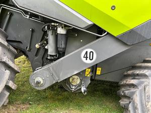 รถเกี่ยวข้าว CLAAS Lexion 8900 TT มือสอง - Product Image 2