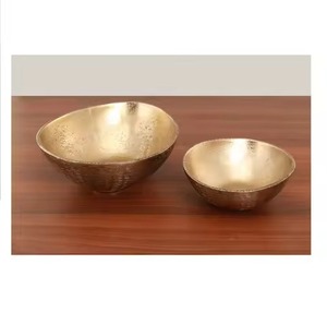 Tazón de Metal para Frutos Secos de Fácil Limpieza y Grado Alimenticio, Plato de Acero Inoxidable y Latón para Servir en el Hogar, Restaurantes, Hoteles y Fiestas - Product Image 2