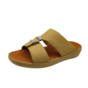 Heren Comfortabele Stijlvolle Arabische Sandalen Custom Logo Platte Pu Lederen Slippers Groothandel Lichtgewicht Eva Schoenen