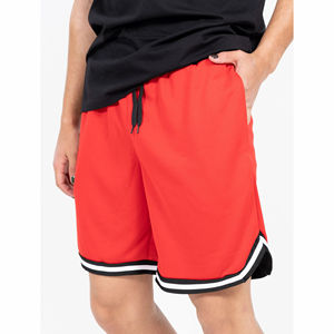 SHORT de basketball personnalisé OEM à séchage rapide, ensemble maillot et short de meilleure vente par sublimation, SHORTS entretenus par OEM de grande taille - Product Image 2