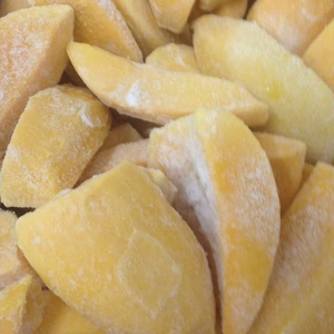 Bandes de mangue congelées en vrac Fournisseur du Vietnam Fruits tropicaux dorés IQF pour la production de desserts Ingrédient de cocktail et remplissage de boulangerie - Product Image 1