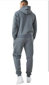 Chándal para hombre hecho en fábrica logotipo personalizado Precio asequible crea tu idea para chándal para hombre - Product Image 4