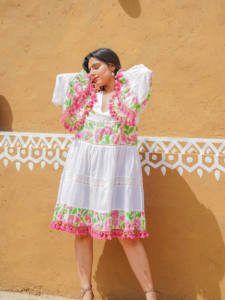 Vestido Midi Bohemio Blanco para Mujer con Estampado Floral, Borlas y Paneles de Encaje, Atuendo Casual Ligero de Verano para Mujer Blanco - Product Image 2