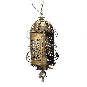 Luz de decoración para candelabro de metal para techo, dispositivo de iluminación ornamental, generalmente con soportes ramificados extendidos - Product Image 1