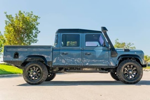 (F&H) Land Rover Defender 130 d'occasion, titre propre, 1996, parfait état - Product Image 2