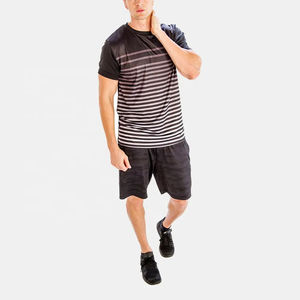 Chándal de verano de estilo callejero de colores personalizable superventas, camiseta de talla grande de 2 piezas, conjunto de pantalones cortos, diseño transpirable - Product Image 4