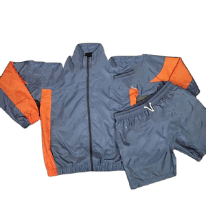 Ensemble court coupe-vent pour homme, design léger et extensible, 100% polyester, logo personnalisé pour les activités de plein air et les séances d'entraînement - Product Image 1