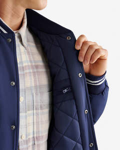 Chaqueta Bomber de Diseño de Alta Calidad con Interior Acolchado Personalizado, Chaqueta Universitaria de Béisbol con Mangas Bordadas para Hombre - Product Image 5
